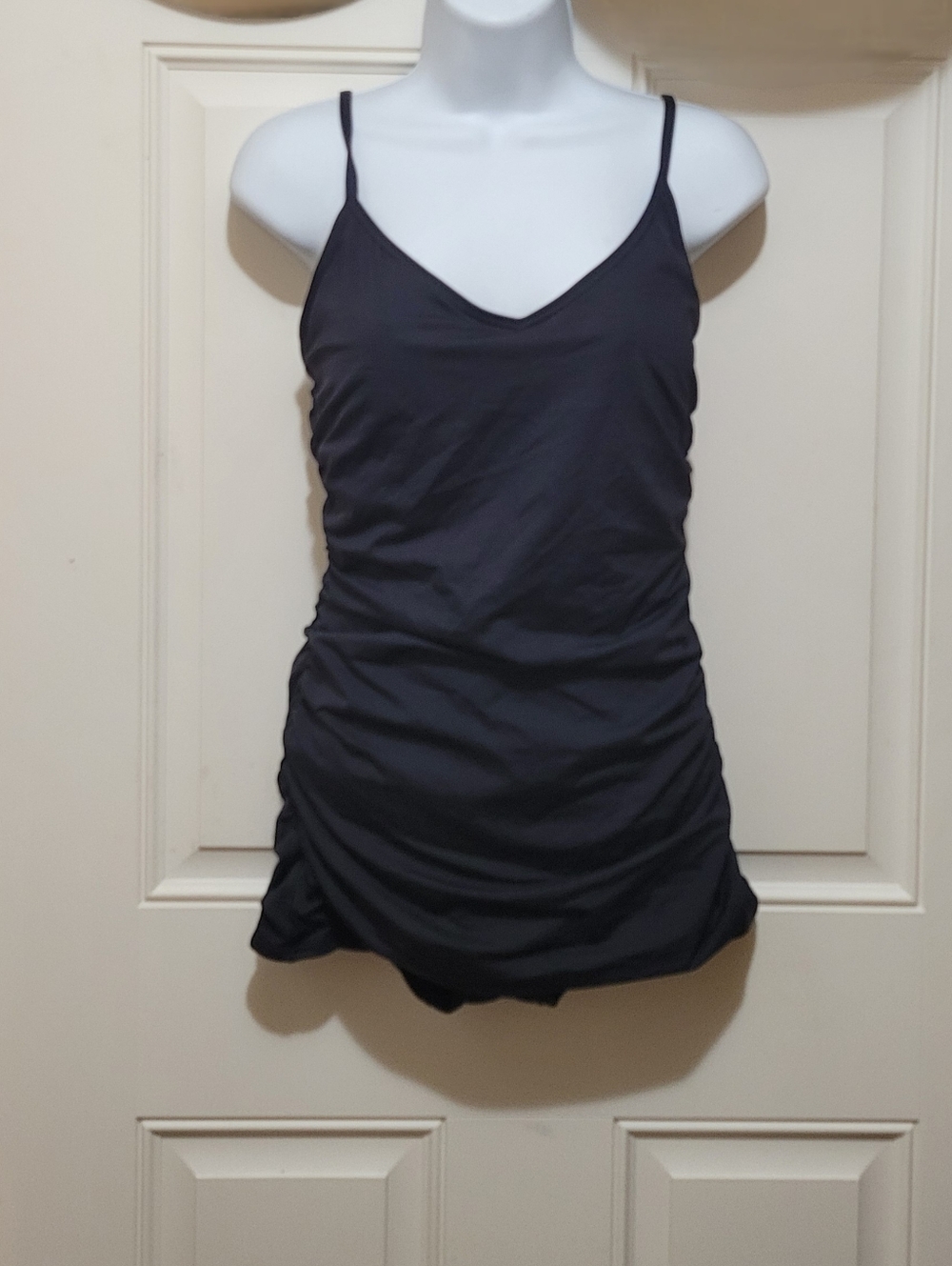 Vince Camuto Women's Riviera Solids Shirred Swimdress One Piece Swimsuit Size 10